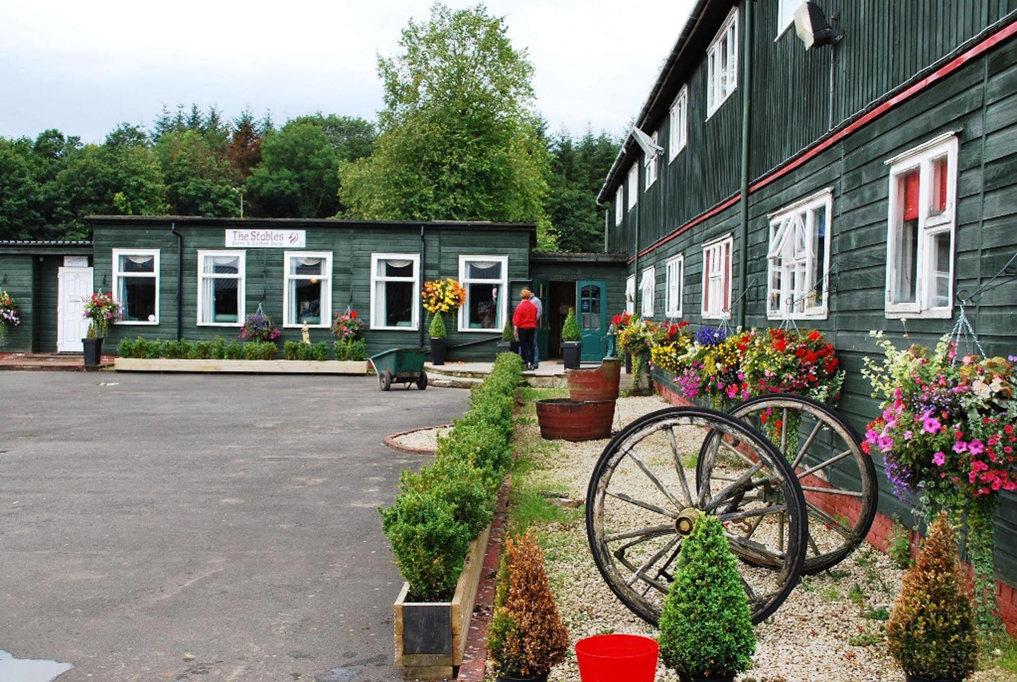 Scottish Equi B&B ラナーク エクステリア 写真